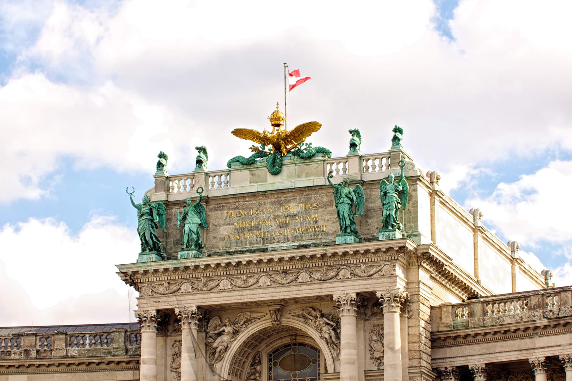 Financial Freedom: Austrian Economics Principles for Everyday Investors